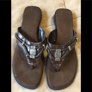 Cute Rialto Brown Sandals